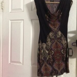 - Snap paisley dress